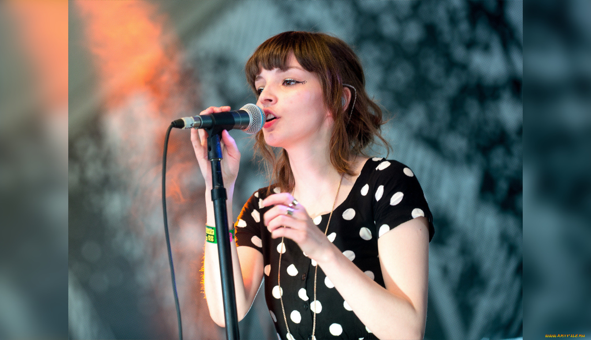 lauren mayberry, , 